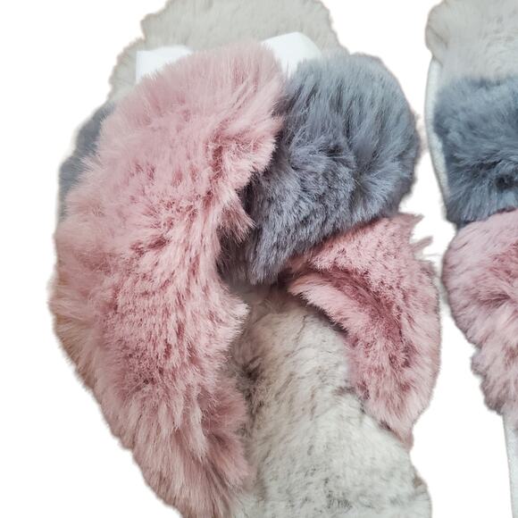 Loft Criss Cross Faux Fur Fuzzy Slippers New With Tags NWT Women's Large 9-10 - Picture 4 of 9